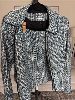 WHBM Teal/Black/White Tweed Zip-Front Jacket & Skirt!